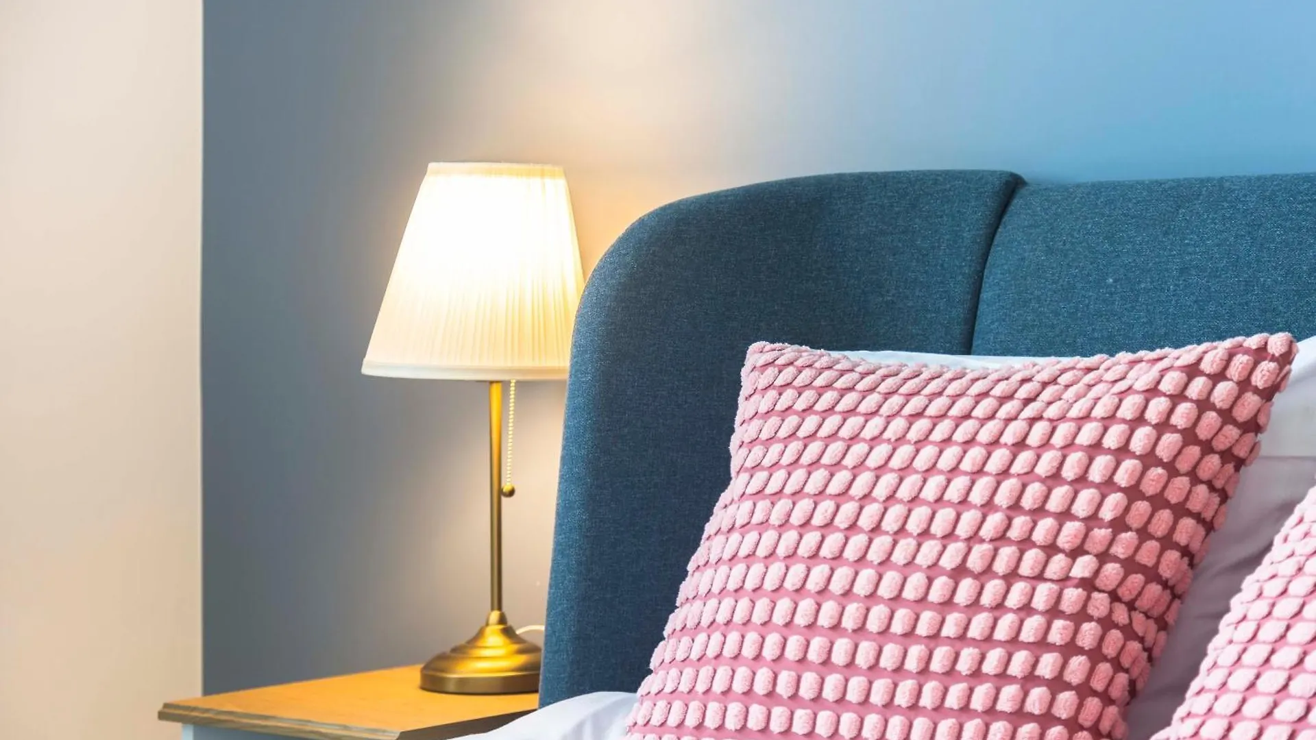 Apartment Brussels Eu Design Residence Belgium