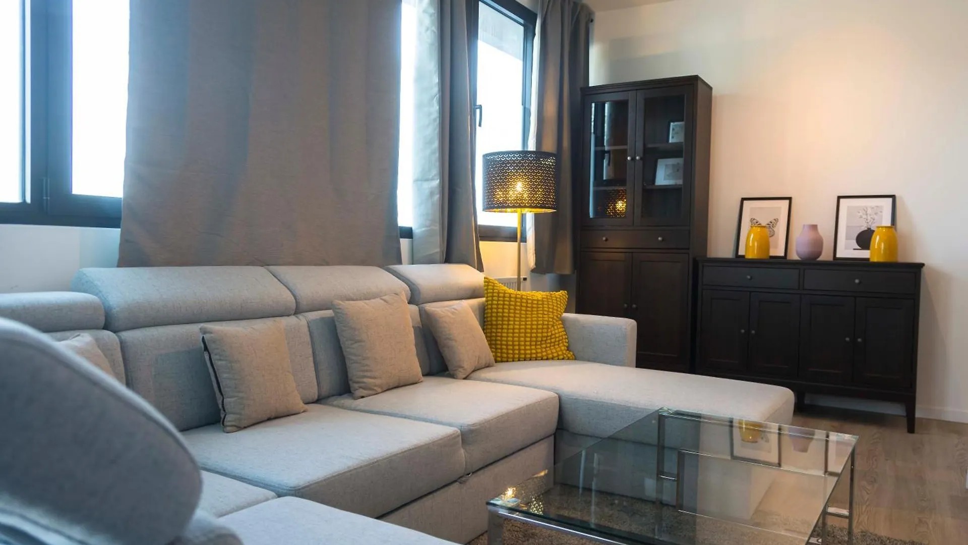 Apartment Brussels Eu Design Residence