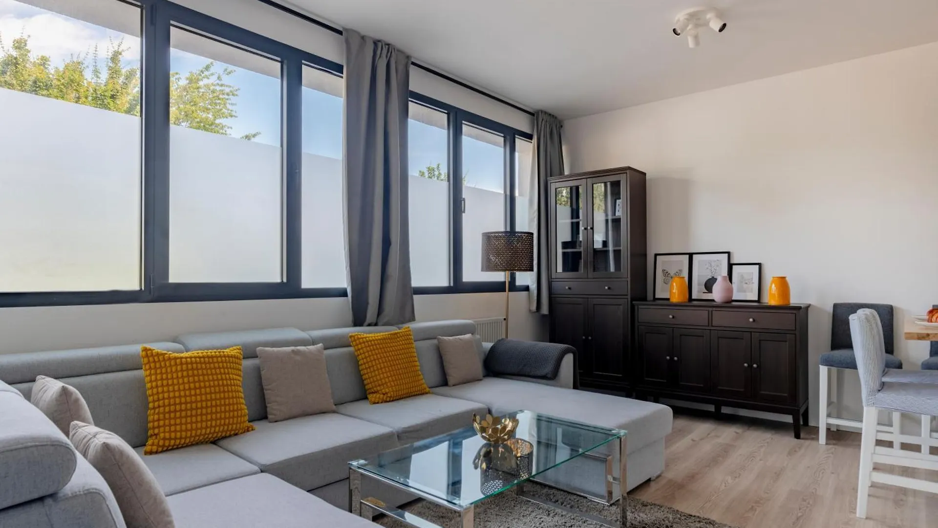 Apartment Brussels Eu Design Residence